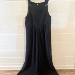 🖤 Wide-Leg Black Jumpsuit – Adjustable Straps, Flowy Comfy One-Piece 🖤